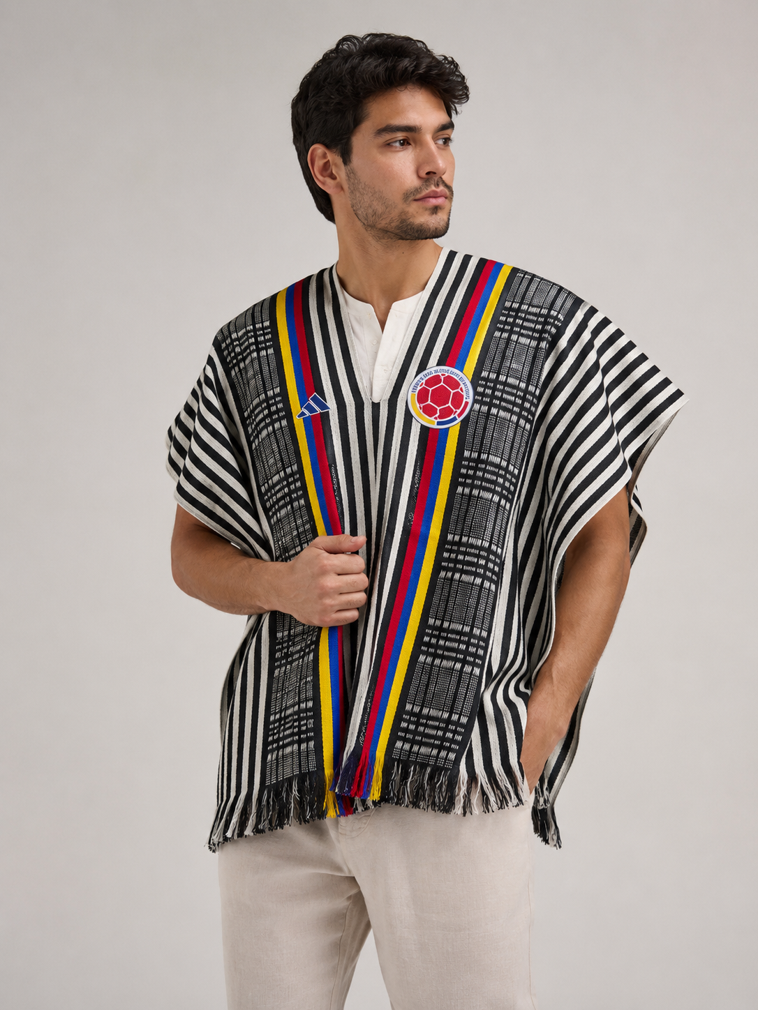 Poncho selección Colombia